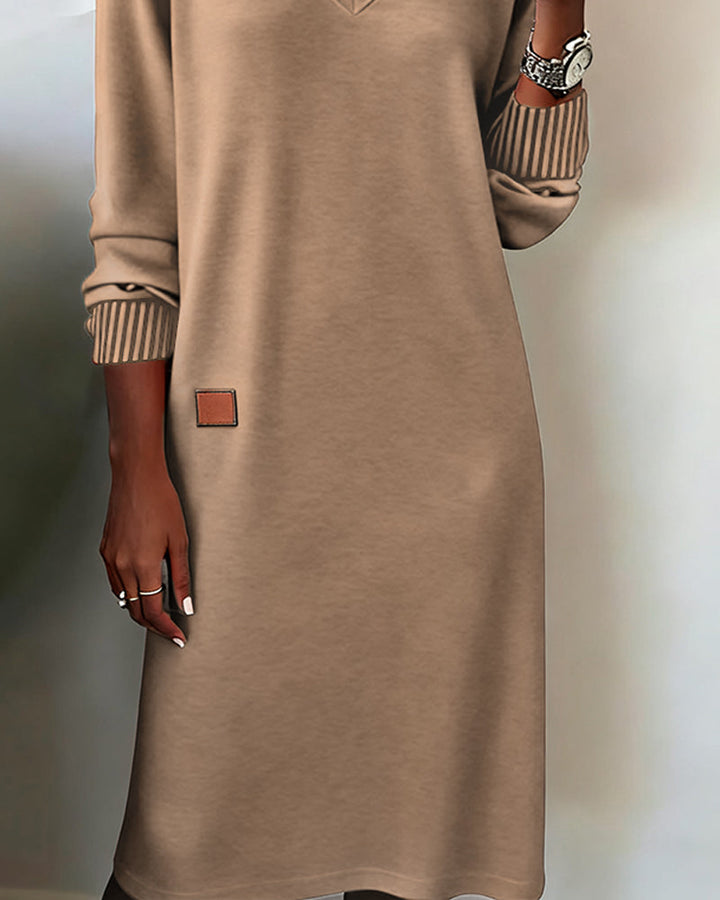 Galenique - lässiges Strickkleid mit V-Ausschnitt