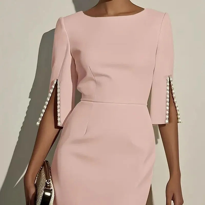 Avalyn - Midikleid mit perlenbesetzten Ärmeln