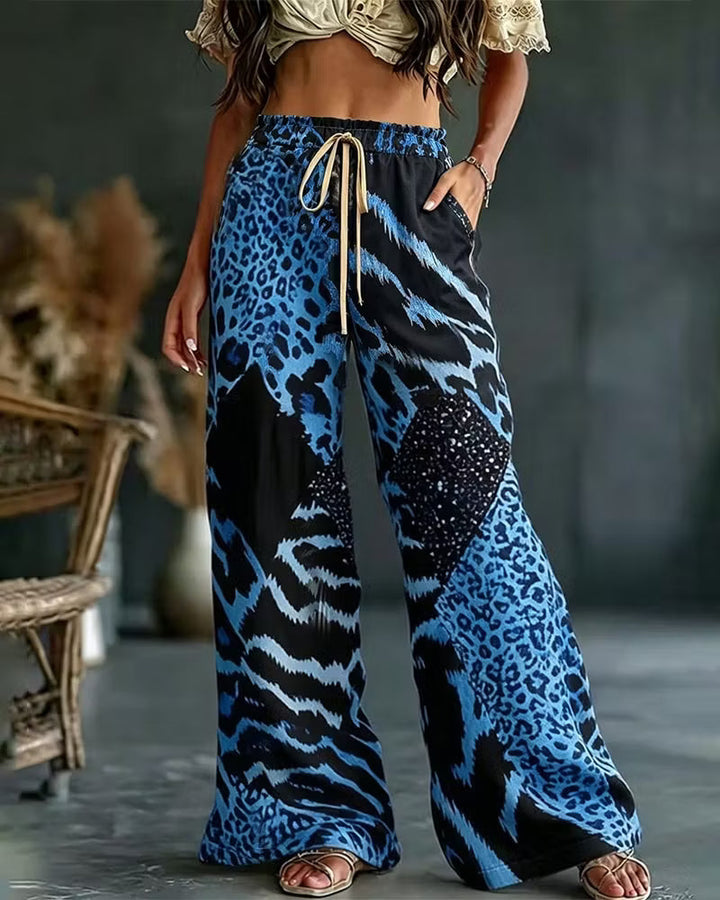 Elfrida - Weiche Patchwork-Hose mit Leopardenmuster und weitem Bein