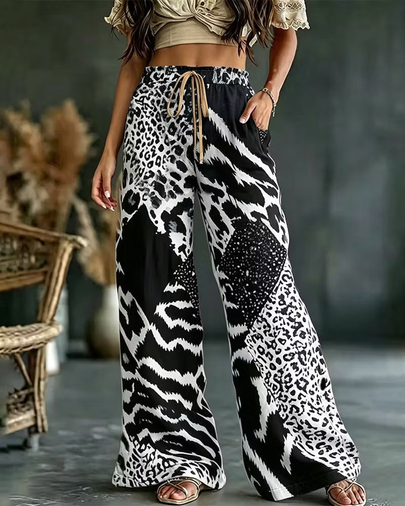 Elfrida - Weiche Patchwork-Hose mit Leopardenmuster und weitem Bein