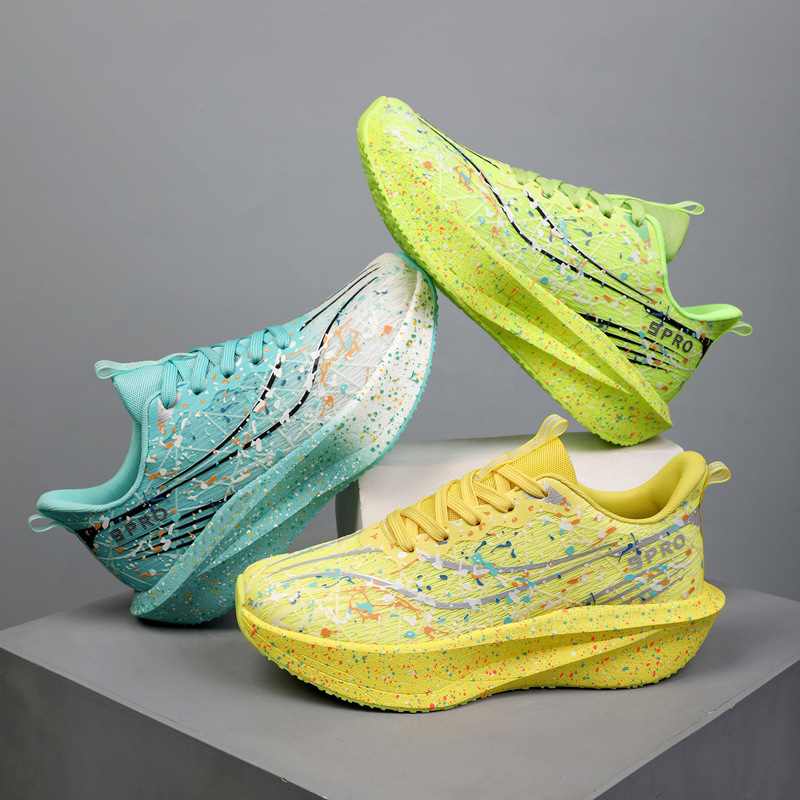 Elowynne - dynamische Marathon-Laufschuhe