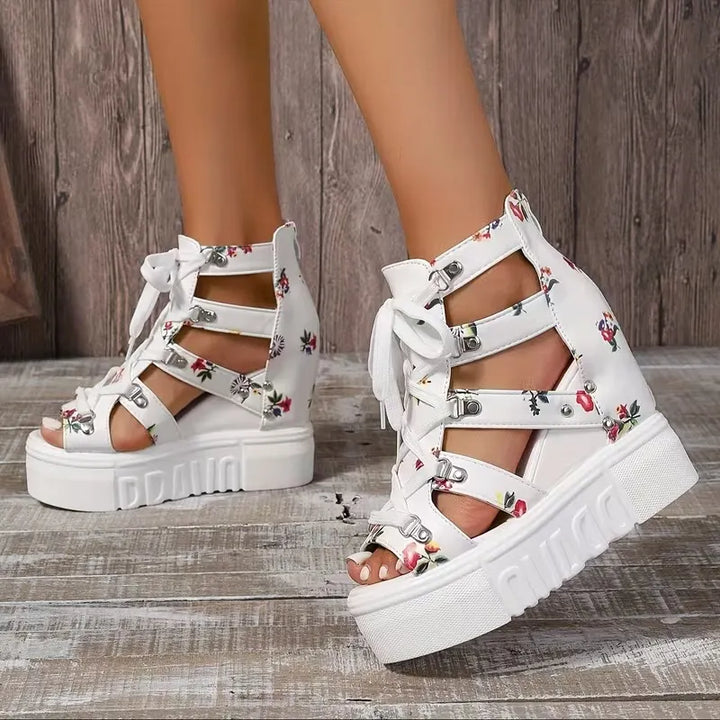 Gaelina - Florale Plateau-Sandalen zum Schnüren