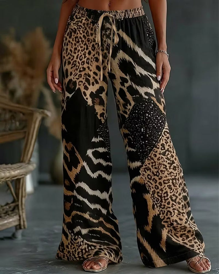Elfrida - Weiche Patchwork-Hose mit Leopardenmuster und weitem Bein