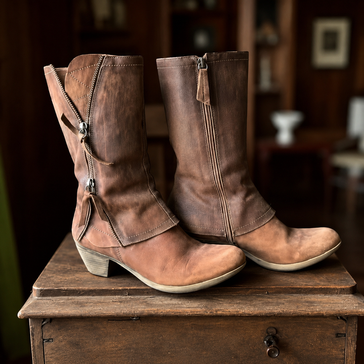 Mairead - Premium-Blockabsatz-Stiefel in Wadenhöhe