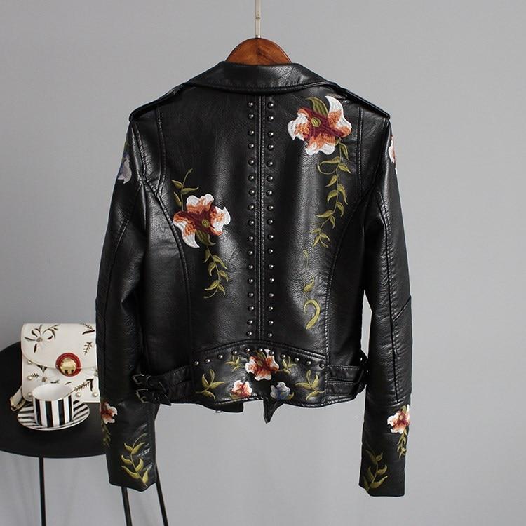 Euphemia - taillierte, bestickte Jacke