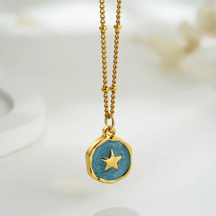 Brisalyn - Zarte Charm-Halskette