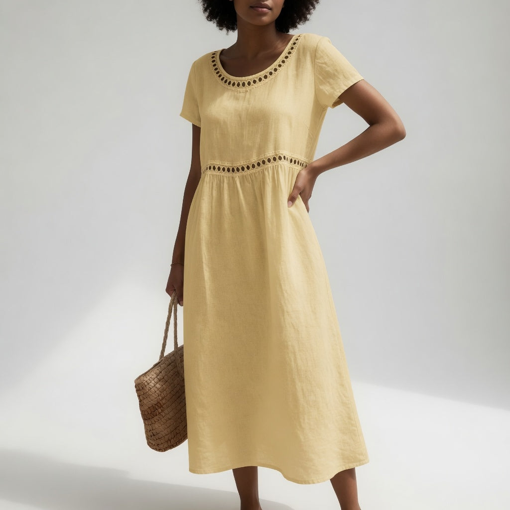 Anissa - Besticktes Softtouch-Midikleid