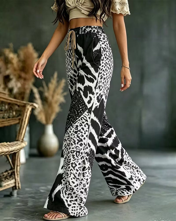 Elfrida - Weiche Patchwork-Hose mit Leopardenmuster und weitem Bein