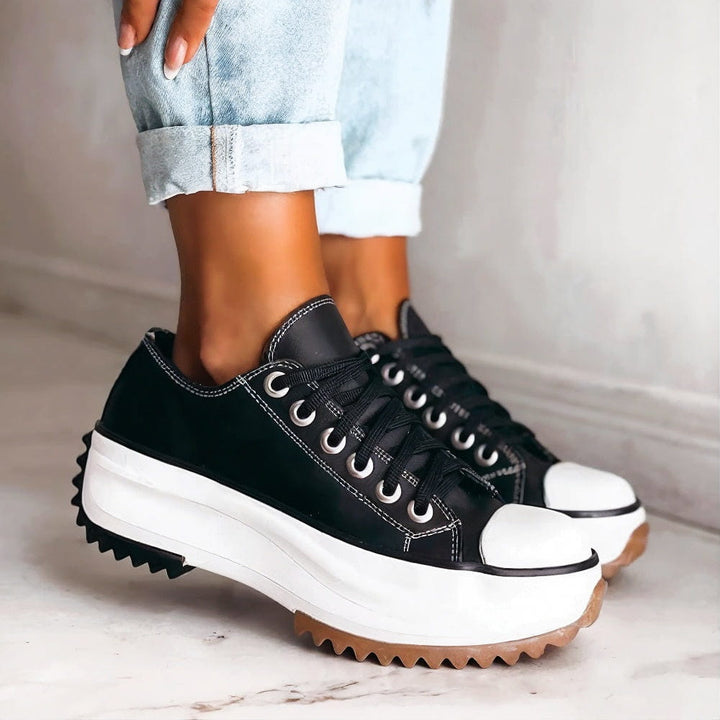 Viveca - Gepolsterte Plateau-Schnürschuhe