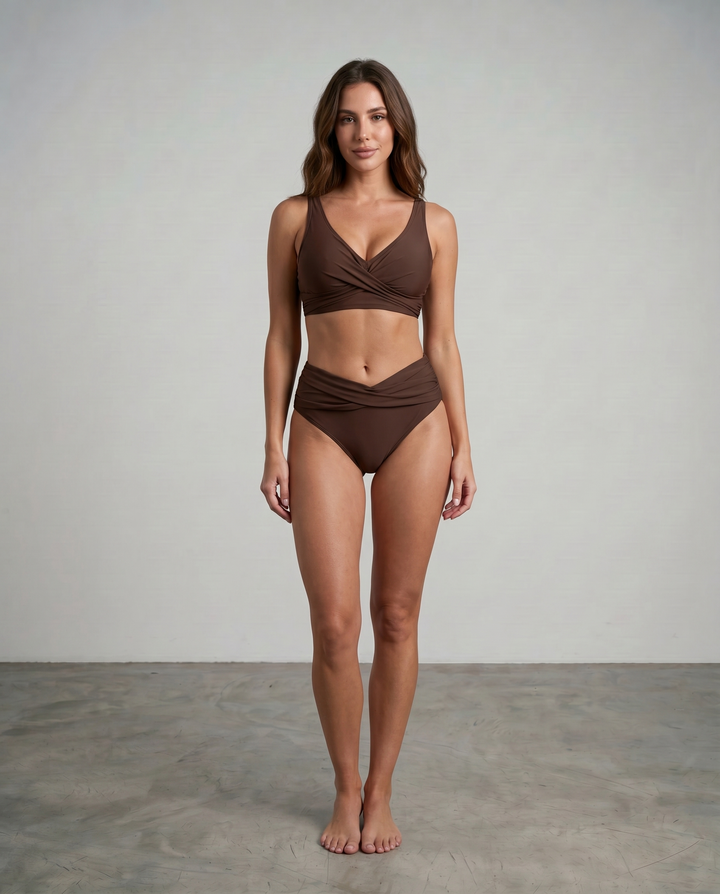 Avelyn - figurformender Wickel-Bikini