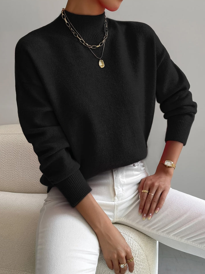 Astra - Locker geschnittener Strickpullover mit Stehkragen