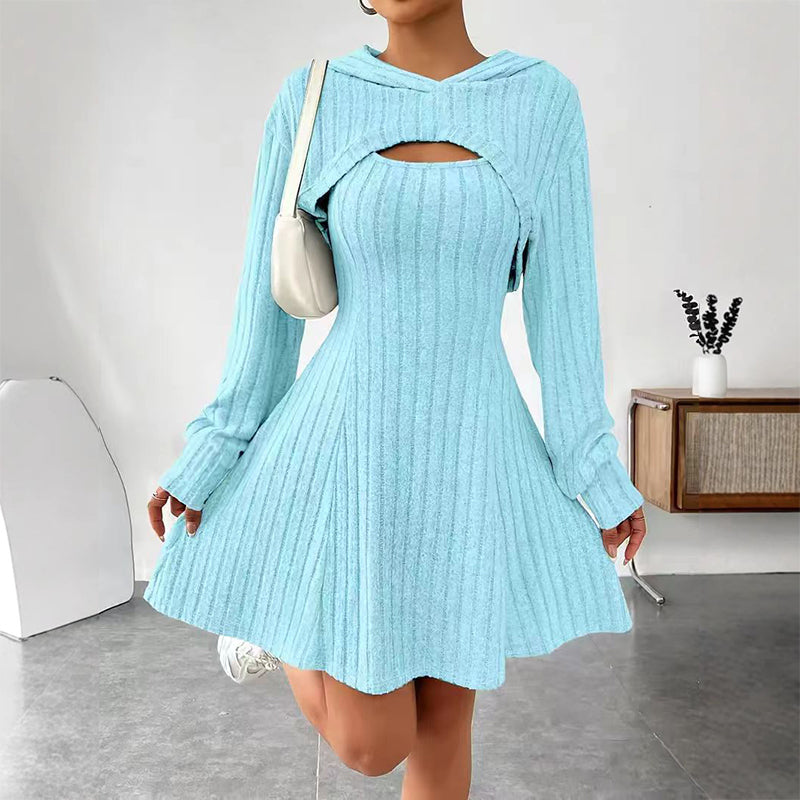 Mirellia - Strick-Minikleid mit Cut-outs und Kapuze